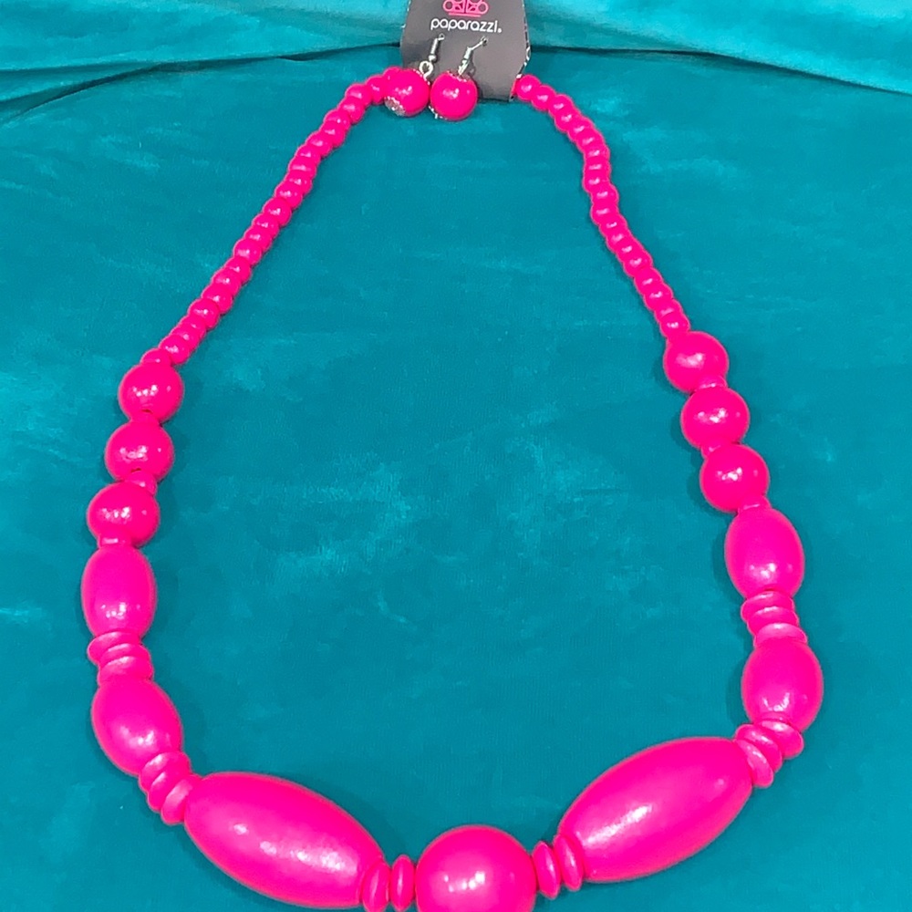 Paparazzi Necklace